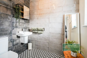 Photo 18- click for photo gallery